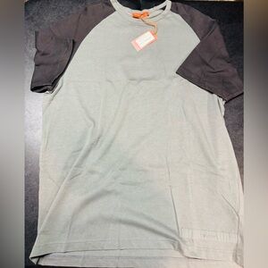 MENS HUGO BOSS SHIRT